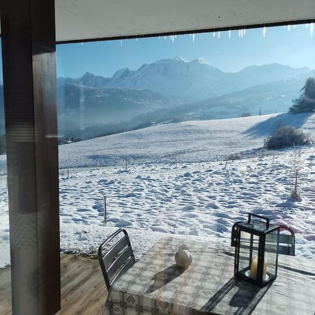 Rez De Chaussee Tres Calme Vue Mont-Blanc كومْبلو المظهر الخارجي الصورة
